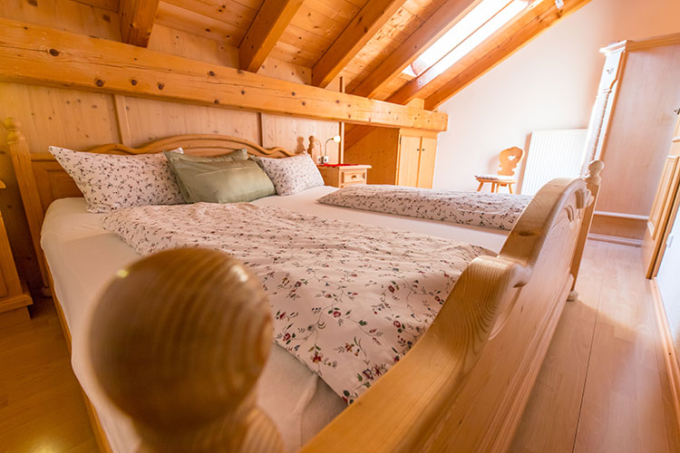 Schlafen FeWo Luitpolderhof 2. Stock